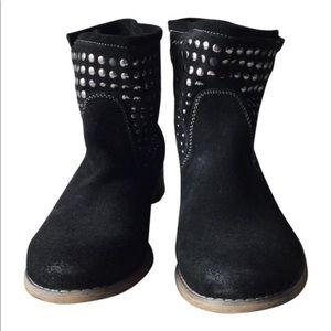 Aldo. Black studded ankle boots (booties)